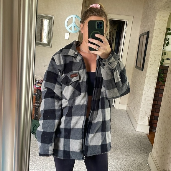 Canyon Creek Woman's Sherpa Plaid Flannel Zip Up Shacket - Picture 11 of 13